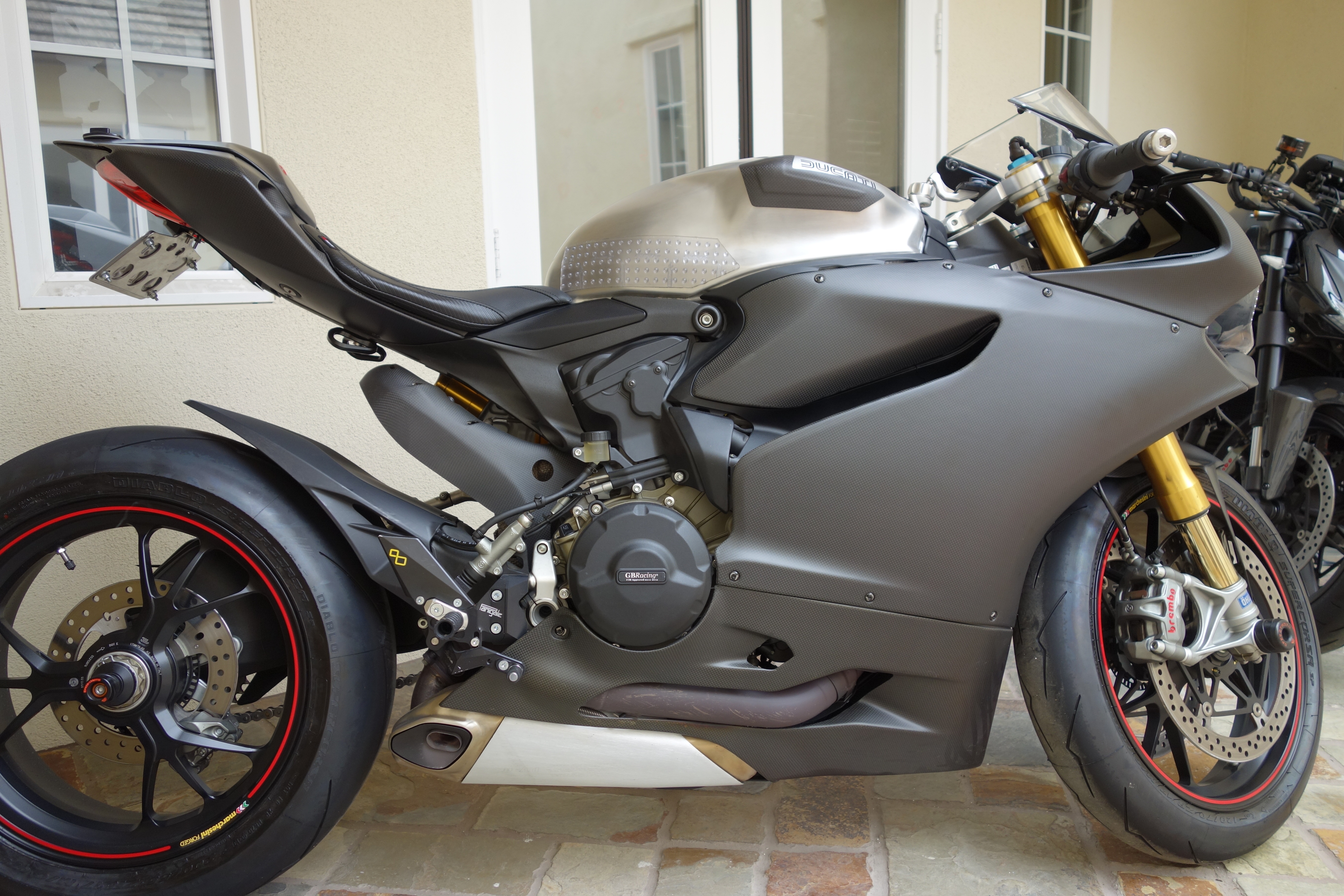 2012 Ducati Panigale 1199 photo 16